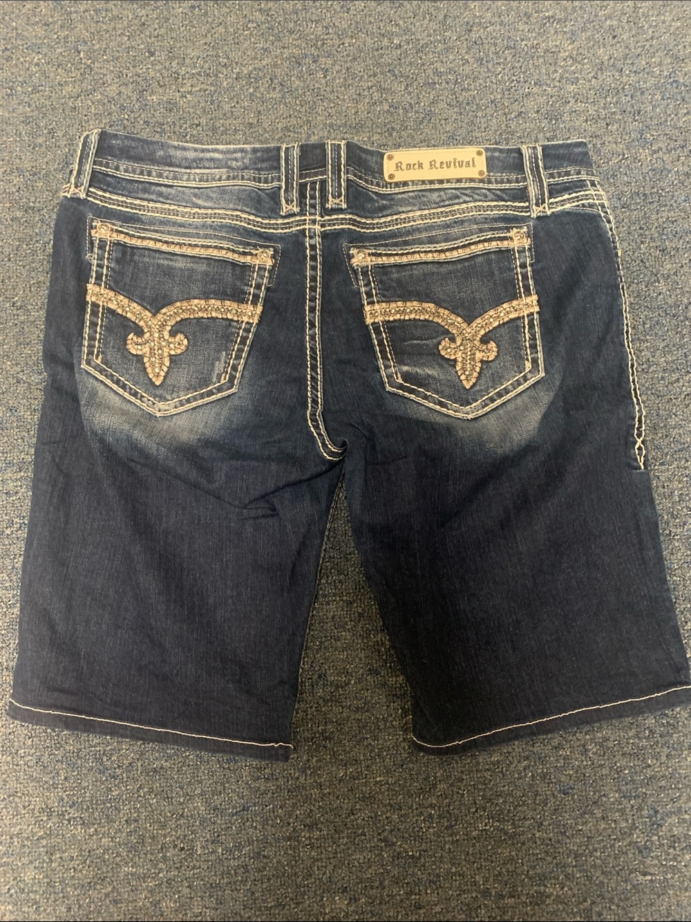 Rock Revival Bermuda Nancy Indigo Denim Shorts with Contrast Stitching Size 36 - Picture 3 of 8